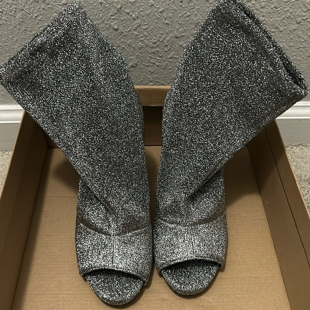 Jessica Simpson Relena Tinsel Stretch Boots Worn Once Sz 7.5M